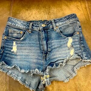 Divided by H&M denim jean shorts size 6